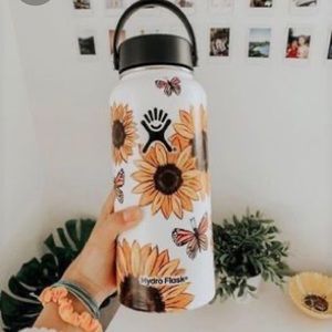 I paint hydro flasks